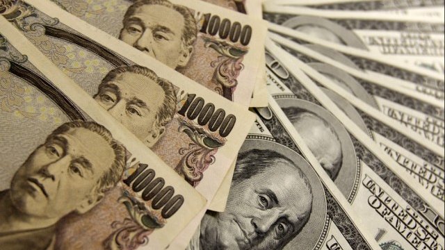 ЯЦБ изненада пазара с допълнителни стимули