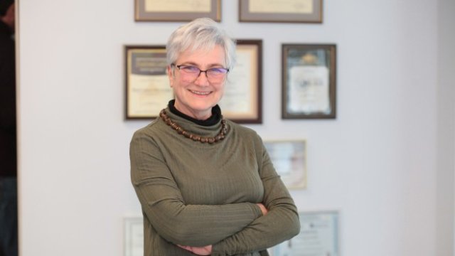 <p>
	Снежана Стойчева, мениджър на една от най-големите онлайн платформи за недвижими имоти<strong> <a href="http://Imoti.net" target="_blank">Imoti.net</a>. </strong><em>Снимка: Investor Media Group</em></p>
