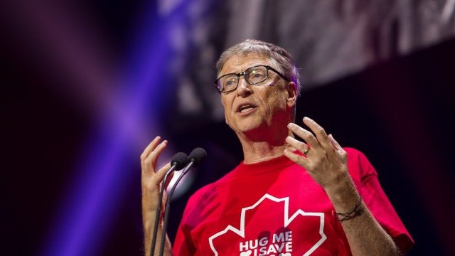 <p>
	<em>На снимката: милиардерът Бил Гейтс, архив, Ройтерс</em></p>
