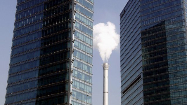 <p>
	Датското правителство планира до 2025 г. да сведе въглеродните емисии в Копенхаген до нула. <em>Снимка: Ройтерс</em></p>
