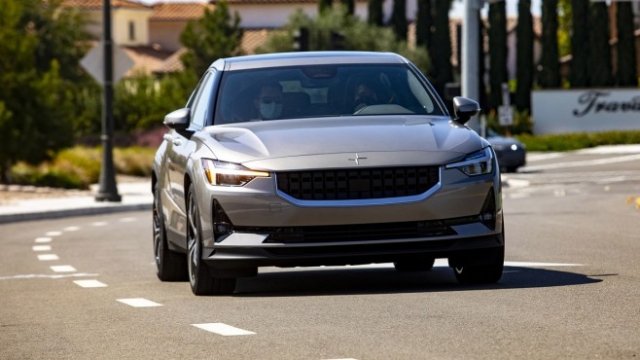 <p>
	Polestar 2. <em>Снимка: Bloomberg</em></p>
