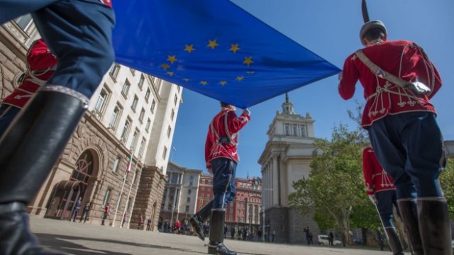 <p>
	<em font-size:="" pt="" style="color: rgb(88, 88, 88); font-family: ">Снимка: Димитър Кьосемарлиев, Investor Media Group</em></p>
