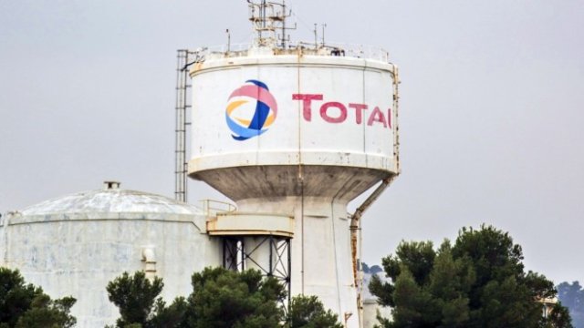 <p>
	<em>Синмка: Bloomberg L.P.</em></p>
