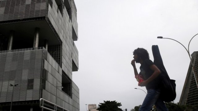 <p>
	Бразилският БВП е нараснал с 1% на тримесечна база през първото тримесечие на 2017 г.&nbsp;</p>
