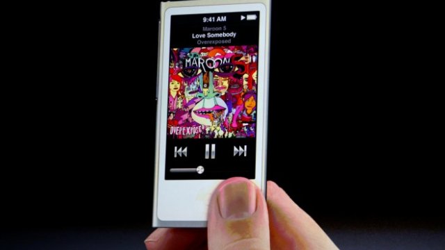 <p>
	iPod Nano. <em>Снимка: Ройтерс</em></p>
