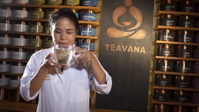 <p>
	Starbucks не успя да наложи магазините&nbsp;Teavana и ще ги закрие. <em>Снимка: Ройтерс</em></p>
