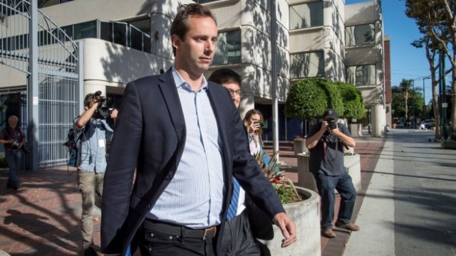 <p>
	Антъни Левандовски.&nbsp;<em>Снимка:&nbsp;David Paul Morris/Bloomberg</em></p>
