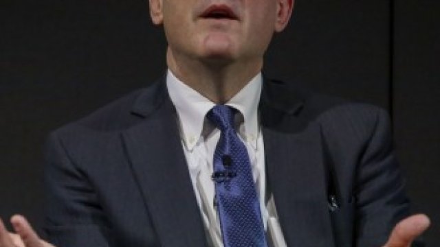 <p>
	<em>Джеймс Булард. Снимка:&nbsp;Luke MacGregor/Bloomberg</em></p>
