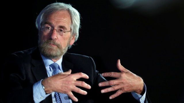 <p>
	Главният икономист на ЕЦБ Петер Прат <em>Снимка: Ройтерс</em></p>
