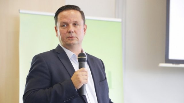 <p>
	Петко Карамочев, основател на ИНДУСТРИЯ Технолъджи. <em>Снимка: Личен архив</em></p>
