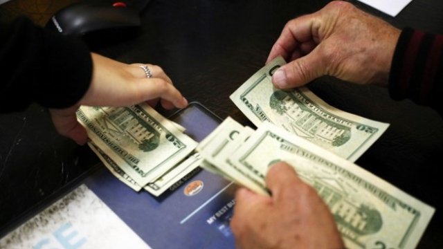 Очакванията за стабилна ниско лихвена среда отпреди година не са на дневен ред 