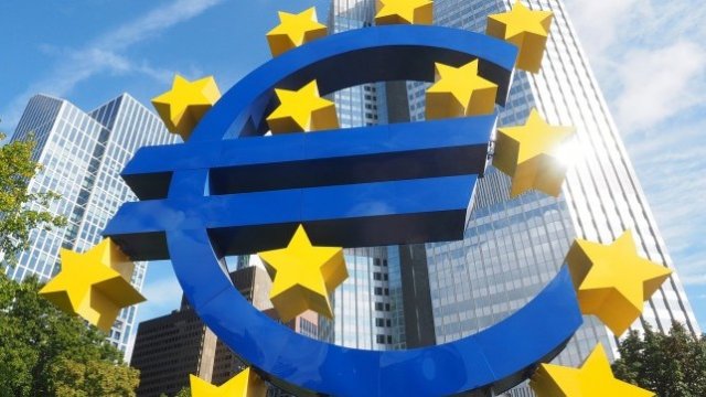 Защо Европа няма да има скоро дигитално евро