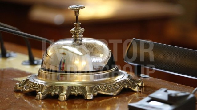 <p>
	<em font-size:="" pt="" style="color: rgb(102, 102, 102); font-family: ">Снимка: Олег Попов, Investor Media Group</em></p>
