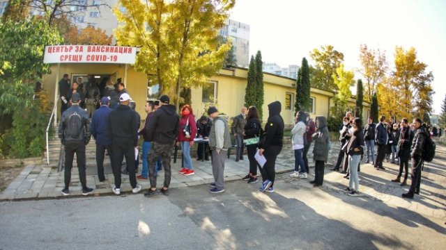 <p>
	<em>Снимка: Димитър Кьосемарлиев, Investor Media Group</em></p>
