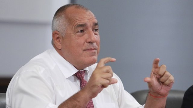 <p class="flow-text indent justify">
	Премиерът Бойко Борисов даде извънредна пресконференция в Министерски съвет. <em>Снимка: Димитър Кьосемарлиев, Investor Media Group</em></p>
