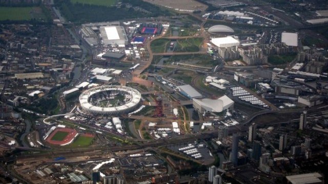 <p>
	Олимпийският парк в Стратфорд в Лондон. <em>Снимка: архив, Ройтерс</em></p>
