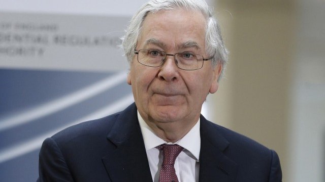 <p style="text-align: justify;">
	Мервин Кинг<em>. Снимка: Архив Ройтерс</em></p>

