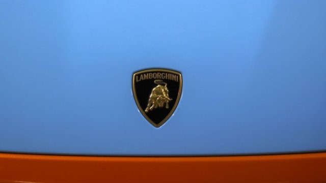 Lamborghini: Справяме се въпреки дефицита на чипове