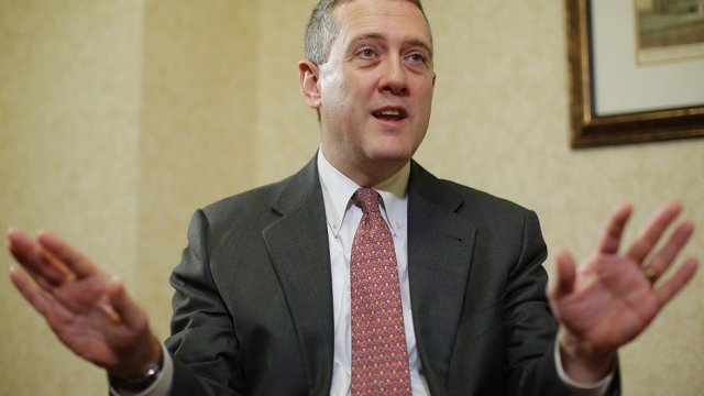 <p>
	Джеймс Булард. <em>Снимка: Архив Ройтерс</em></p>
