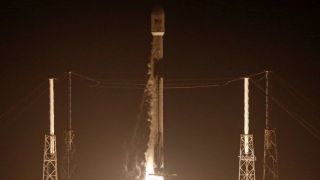 SpaceX стартира 13-а мисия за годината