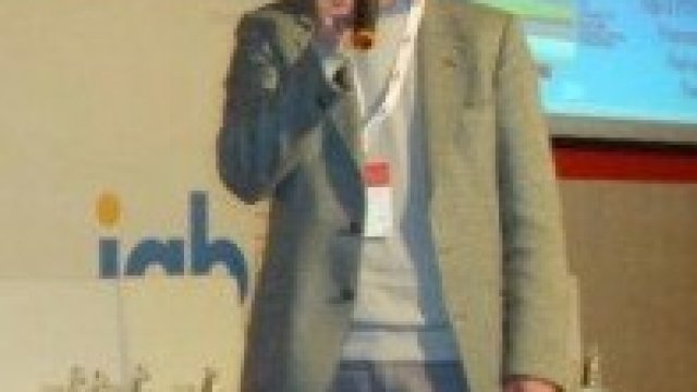 <p>
	Павел Коленда при участието му във второто издание на IAB Форум България. <em>Снимка: IAB&nbsp;</em></p>
