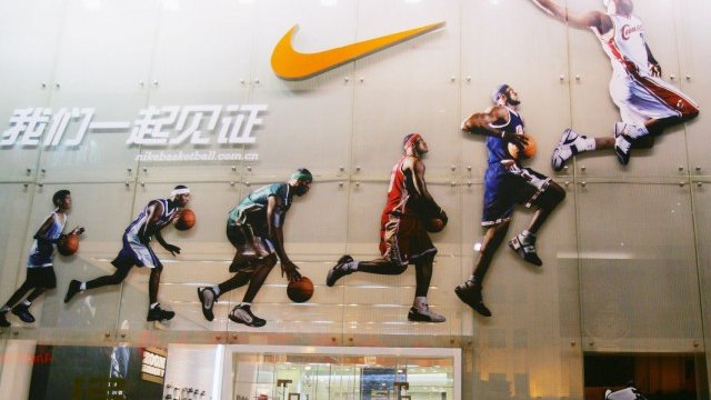 <p>
	Магазин на Nike в Пекин. <em>Снимка: Getty Images News</em></p>
