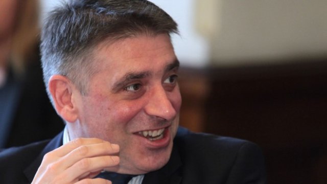 <p>
	Правосъдният министър Данаил Кирилов<em>. Снимка: Димитър Кьосемарлиев, Investor Media Group</em></p>

