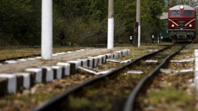 Експерти: Българската железница трябва да се интегрира с градския транспорт