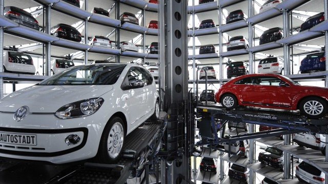 <p>
	Volkswagen може да запълни и последната дупка в мозайката си. <em>Снимка: Ройтерс</em></p>
