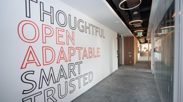 Endava преосмисля връзката между хора и технологии в банковото дело и капиталовите пазари