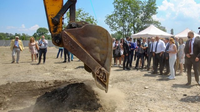 <p>
	<em>Снимка: Димитър Кьосемарлиев, Investor Media Group</em></p>
