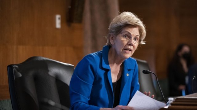 <p>
	Елизабет Уорън. <em>Снимка: Bloomberg L.P</em>.</p>
