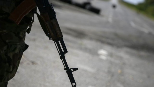 <p>
	Прекратяването на използването на оръжията се смята за всеобщо, според бившият президент на Украйна Леонид Кучма. <em>Снимка: архив, Ройтерс</em></p>
