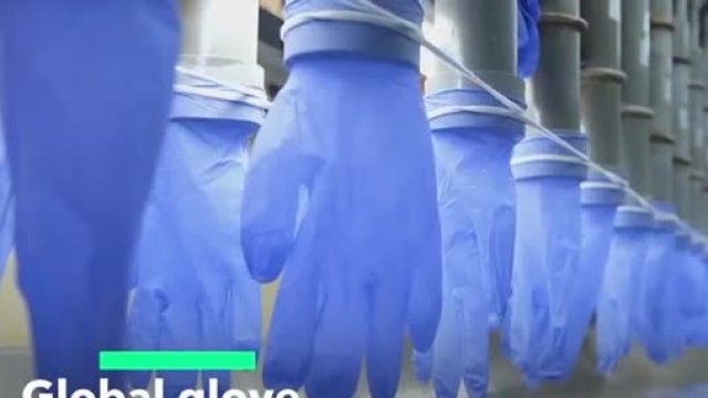 Застрашени са глобалните доставки на ръкавици