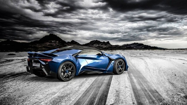 <p>
	Снимка: W Motors</p>
