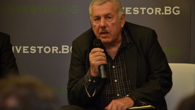 <p>
	доц. д-р Атанас Щерев, съсобственик в Медицински комплекс &bdquo;Д-р Щерев&rdquo;. <em>Снимка: Investor.bg</em></p>
