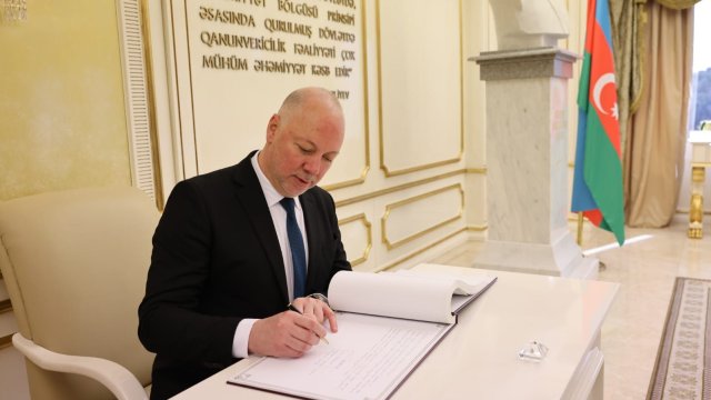 Председателят на парламента Росен Желязков по време на посещението му в Азербайджан. Снимка: БГНЕС/Народно събрание
