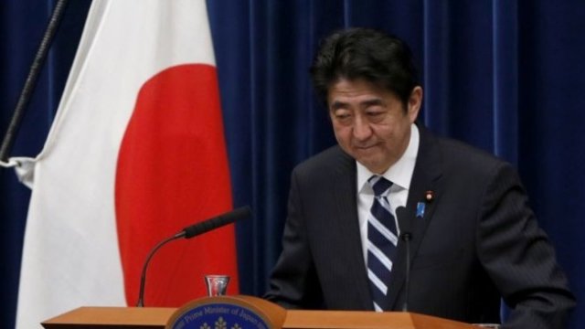 <p>
	<em>Премиерът на Япония Шиндзо Абе.</em>Снимка: Архив Ройтерс</p>
