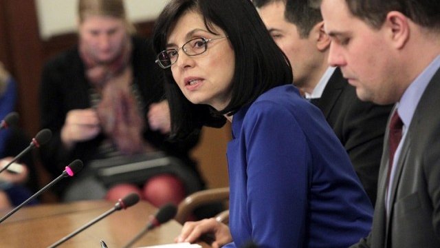 <p>
	Вицепремиерът Меглена Кунева даде брифинг в Министерския съвет във връзка с доклада на ЕК по Механизма за сътрудничество и проверка. <em>Снимка: БТА</em></p>
