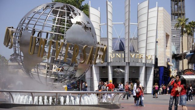 <p>
	Върху част от терените на Universal щяха да изникнат 3 хил. жилища.<em> Снимка: Ройтерс</em></p>
