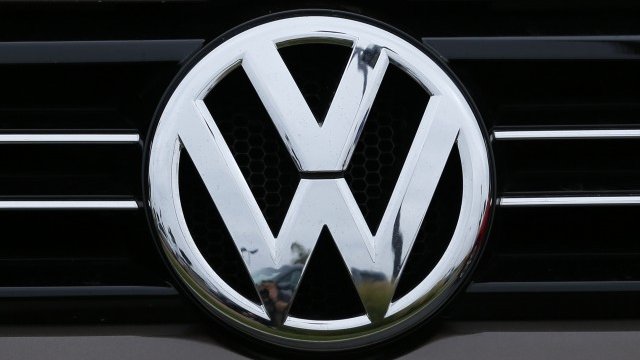 <p>
	Въпреки добрата новина листнатите на борсата във Франкфурт акции на компанията поевтиняха с 0,9% в петъчната сесия. <em>Снимка: Ройтерс</em></p>
