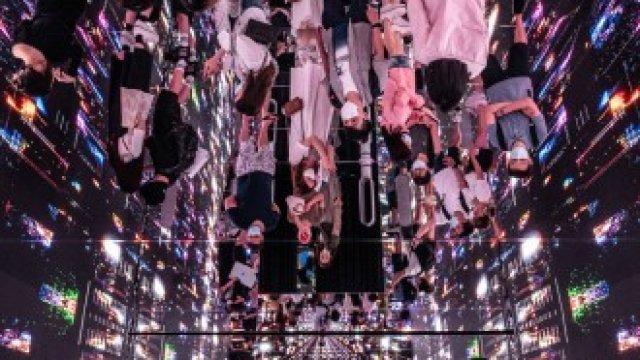 <p>
	<em>Снимка: Lam Yik/Bloomberg</em></p>
