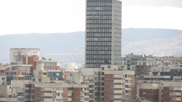 <p>
	Ръстовете, отчитани при запитванията, огледите и сделките в последно време, едва ли ще имат своето отражение и при цените.<em> Снимка: Investor.bg</em></p>

