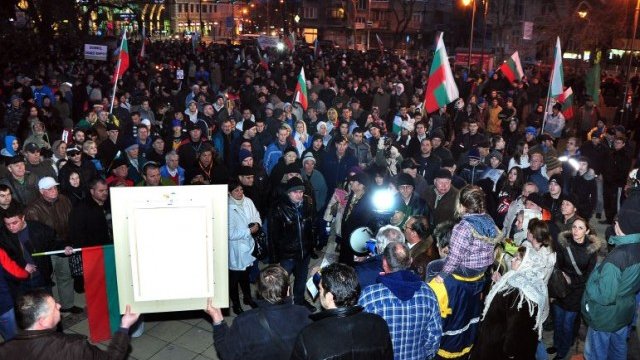 <p>
	Шествието във Варна. <em>Снимка: БТА</em></p>
