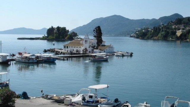 <p>
	О. Корфу. Снимка:<em> Investor.bg</em></p>
