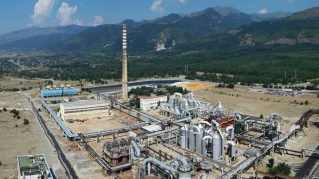 <p>
	Производствената площадка на Аурубис в Пирдоп Снимка: Дружеството</p>
