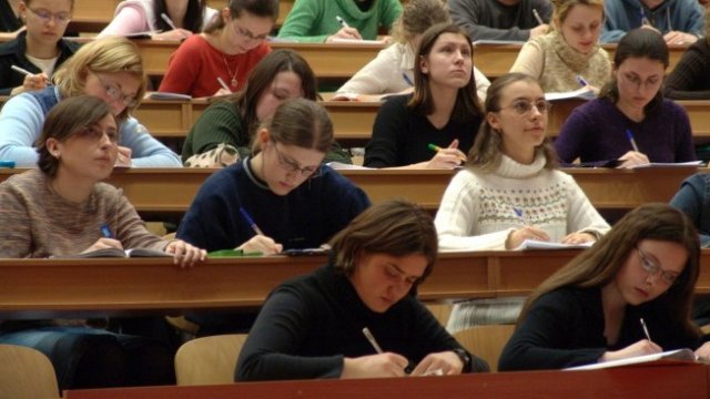 Гр. Вазов: Много от новите специалности във ВУЗ са предложени от бизнеса