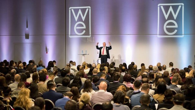 Най-добрият в света на продажбите ще посети България