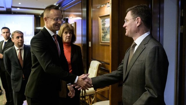 Снимка: Szijj&aacute;rt&oacute; P&eacute;ter/Facebook