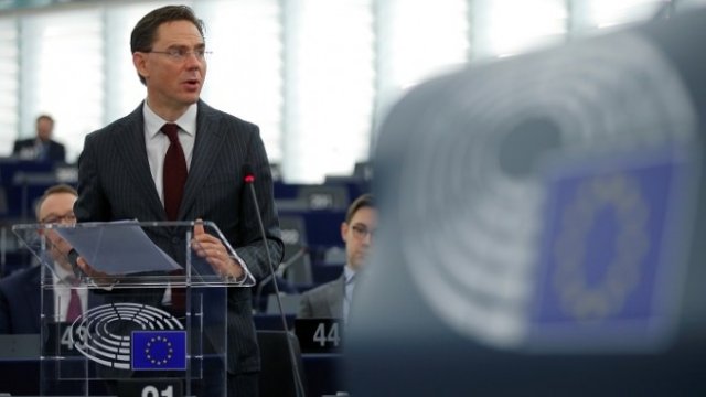 <p>
	Заместник-председателят на Европейската комисия Юрки Катайнен. <em>Снимка: Архив Ройтерс</em></p>
